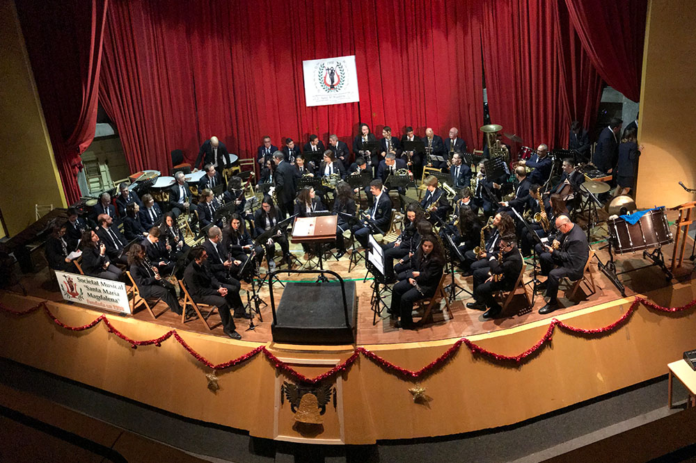 Banda 1